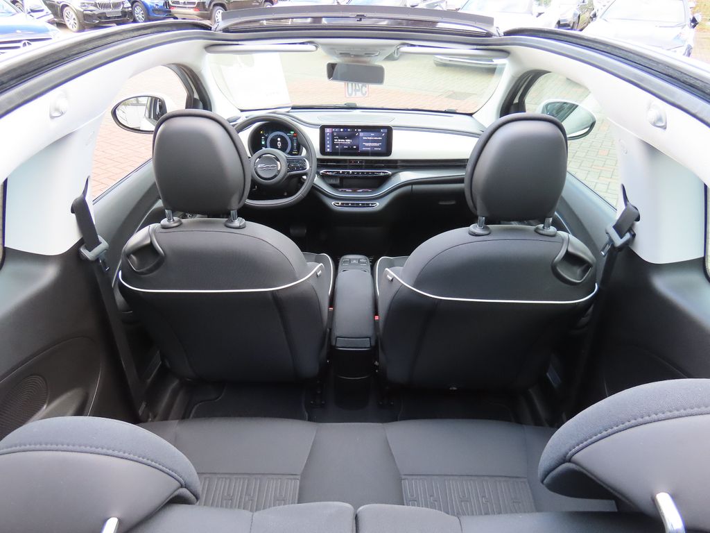 Fiat 500e 2023