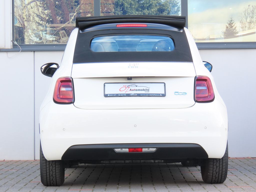 Fiat 500e 2023