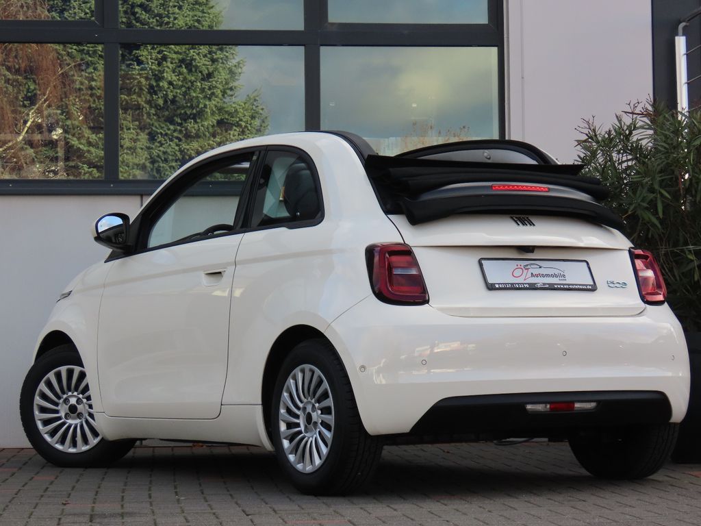 Fiat 500e 2023