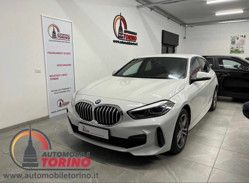 BMW 118 2022