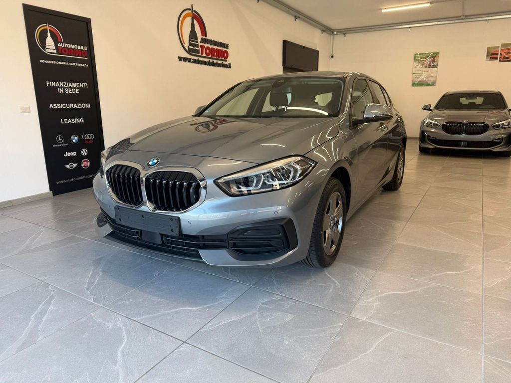 BMW 118 2024