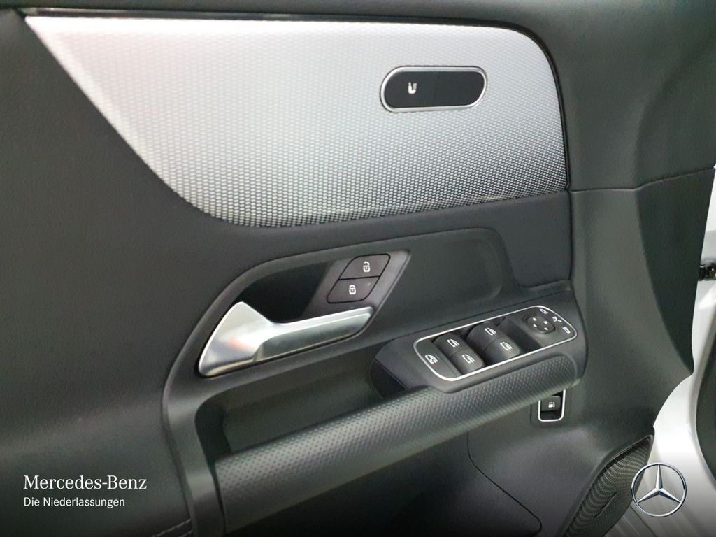 Mercedes-Benz B 250 2022