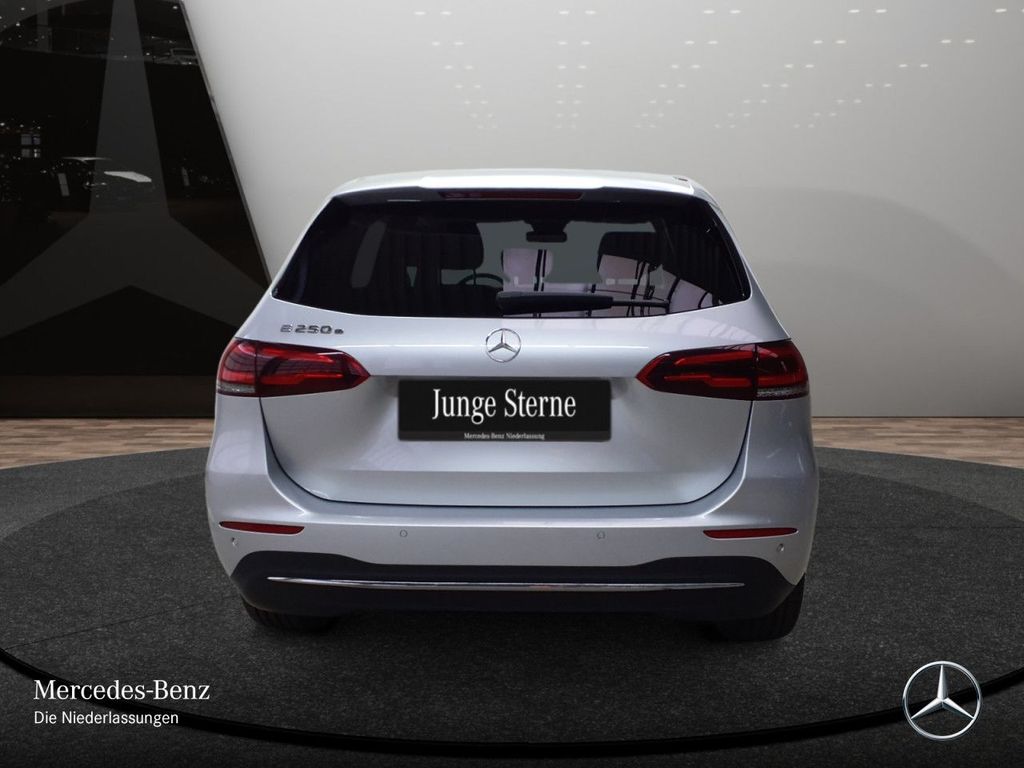 Mercedes-Benz B 250 2022