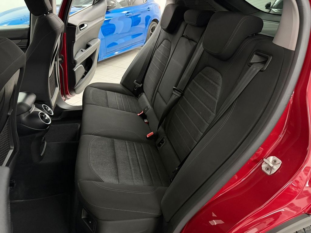 Alfa Romeo Stelvio 2019