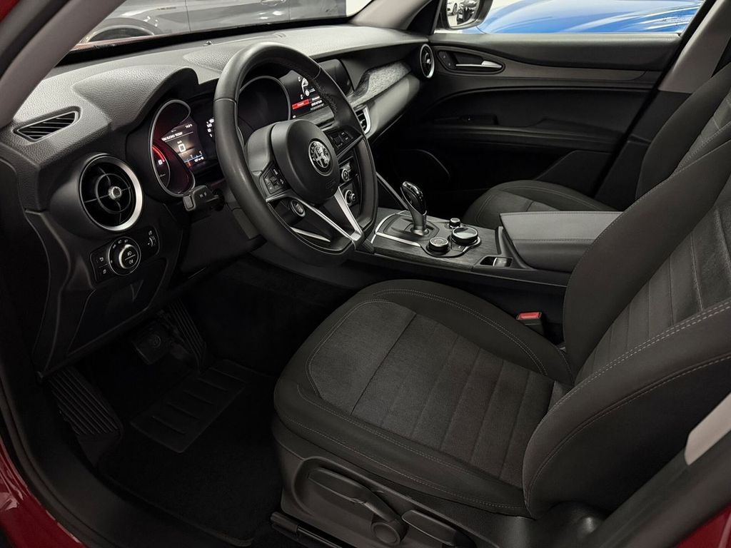 Alfa Romeo Stelvio 2019