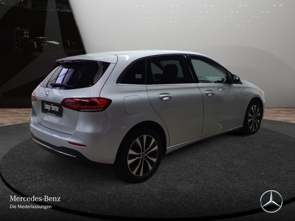 Mercedes-Benz B 250 2022