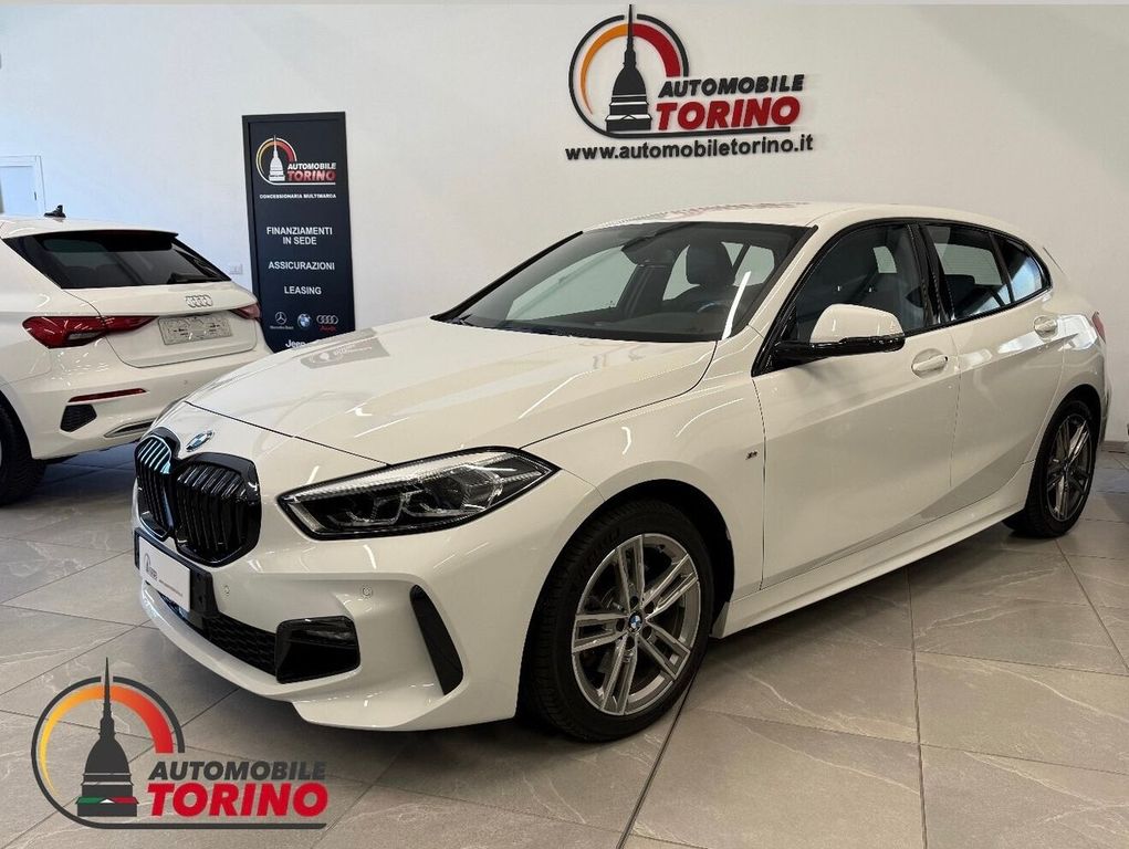 BMW 118 2023