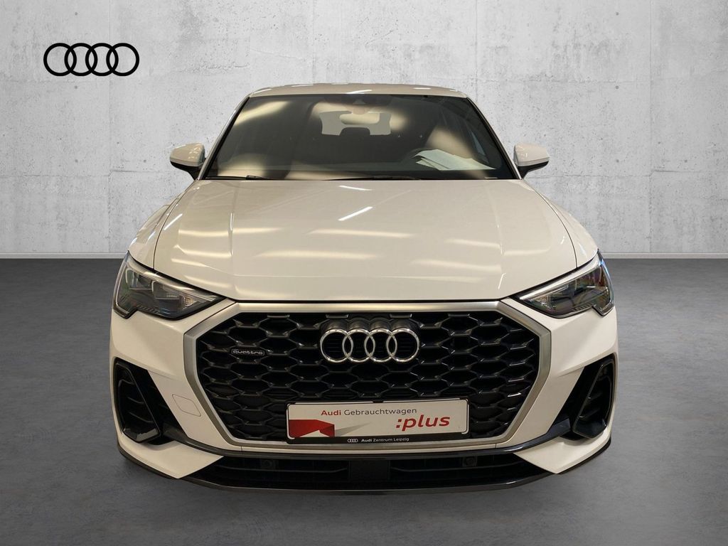 Audi Q3 2021