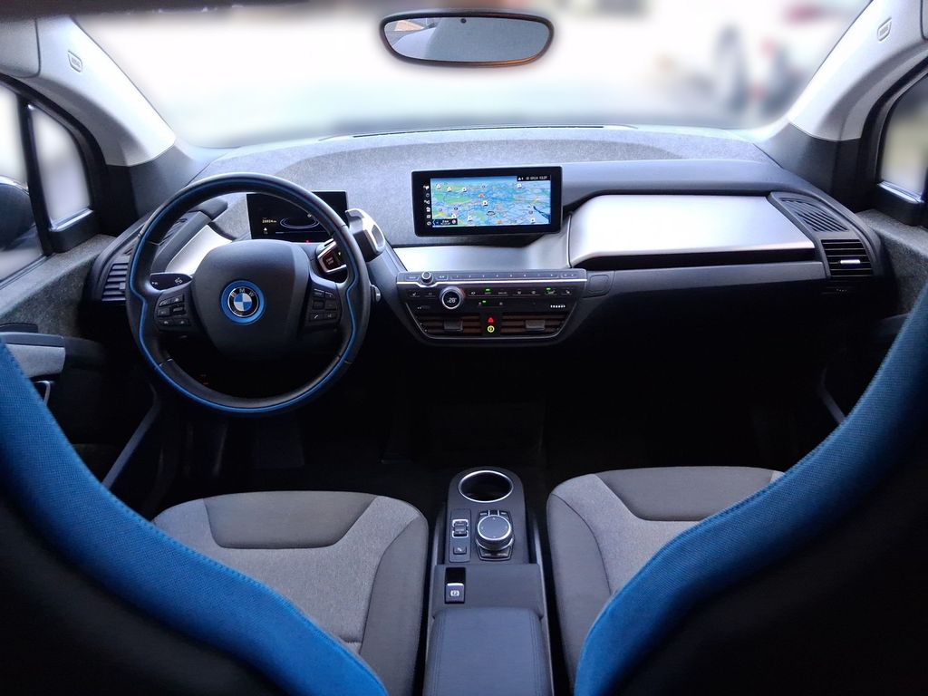 BMW i3 2021