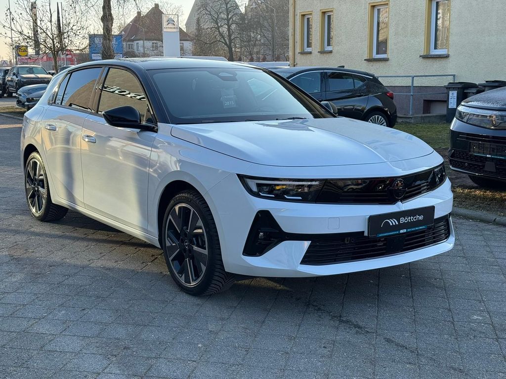 Opel Astra Electric