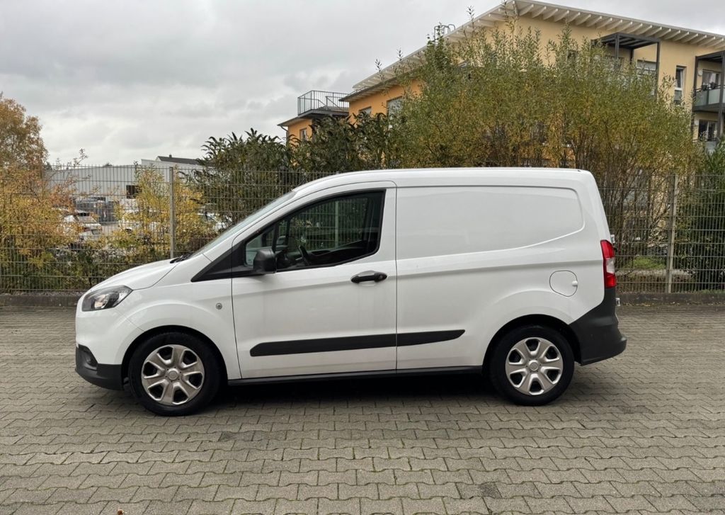 Ford Transit Courier 2022