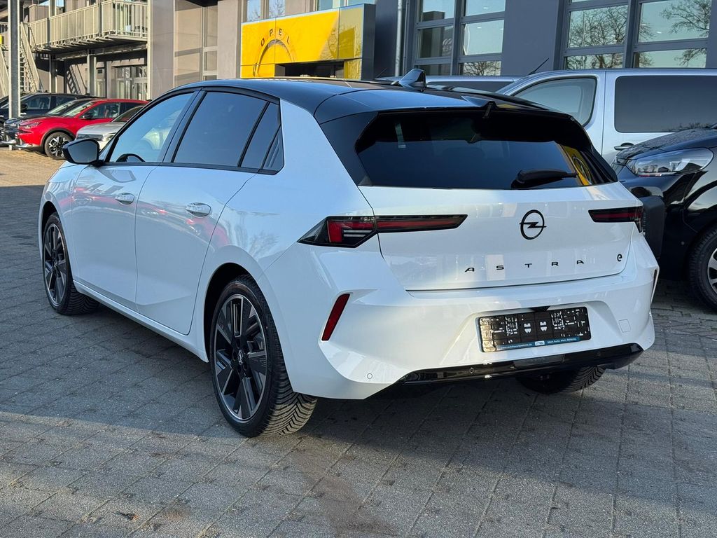 Opel Astra Electric