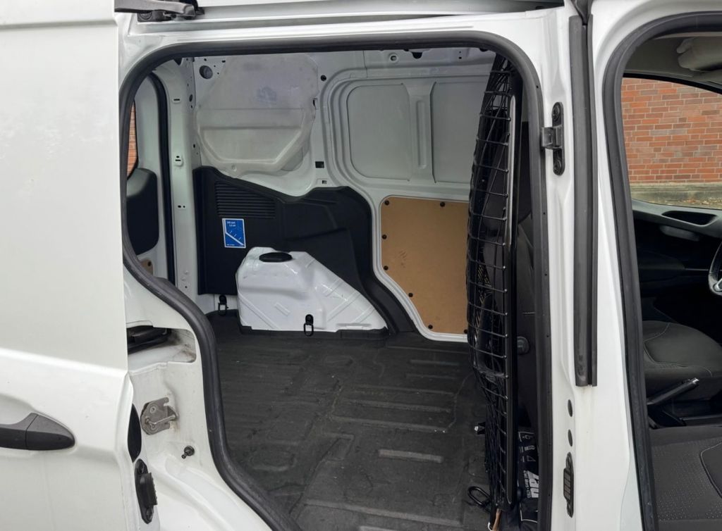 Ford Transit Courier 2022
