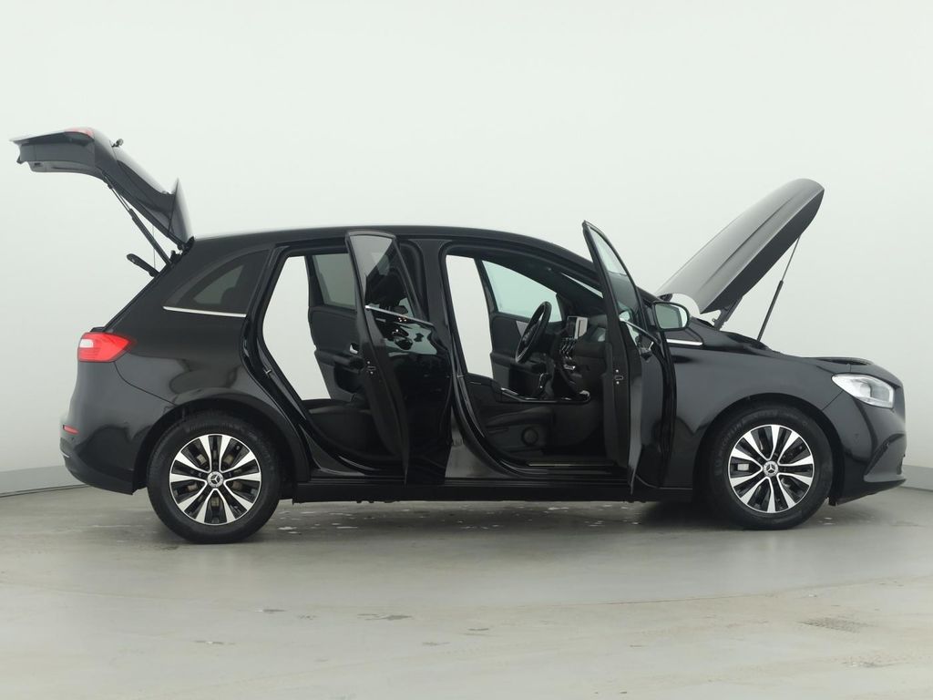 Mercedes-Benz B 180 2023