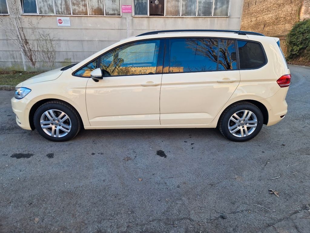 Volkswagen Touran 2023