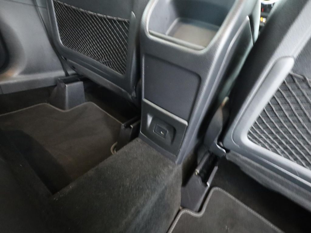 Mercedes-Benz B 180 2023