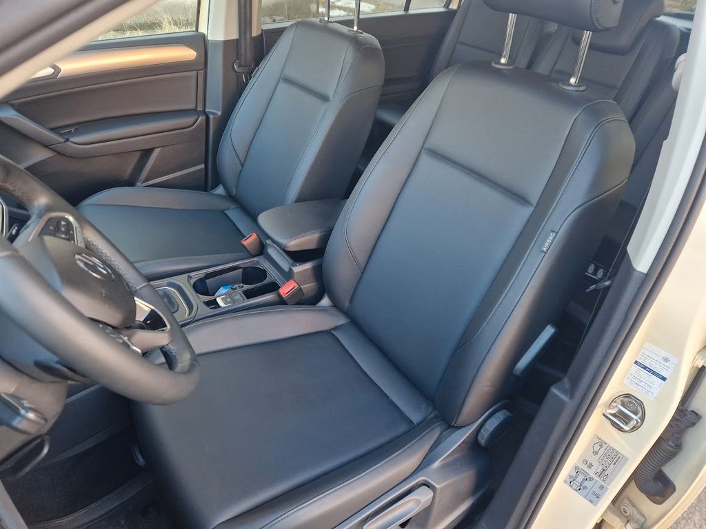 Volkswagen Touran 2023