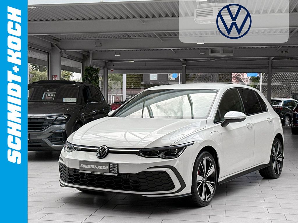 Volkswagen Golf 2021