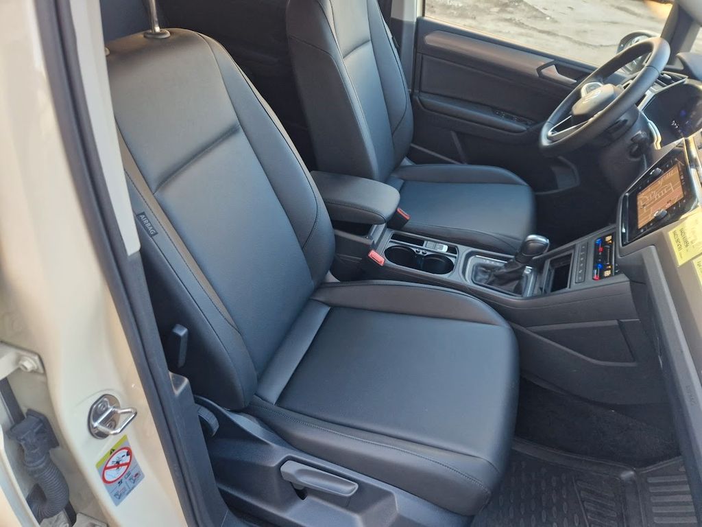 Volkswagen Touran 2023