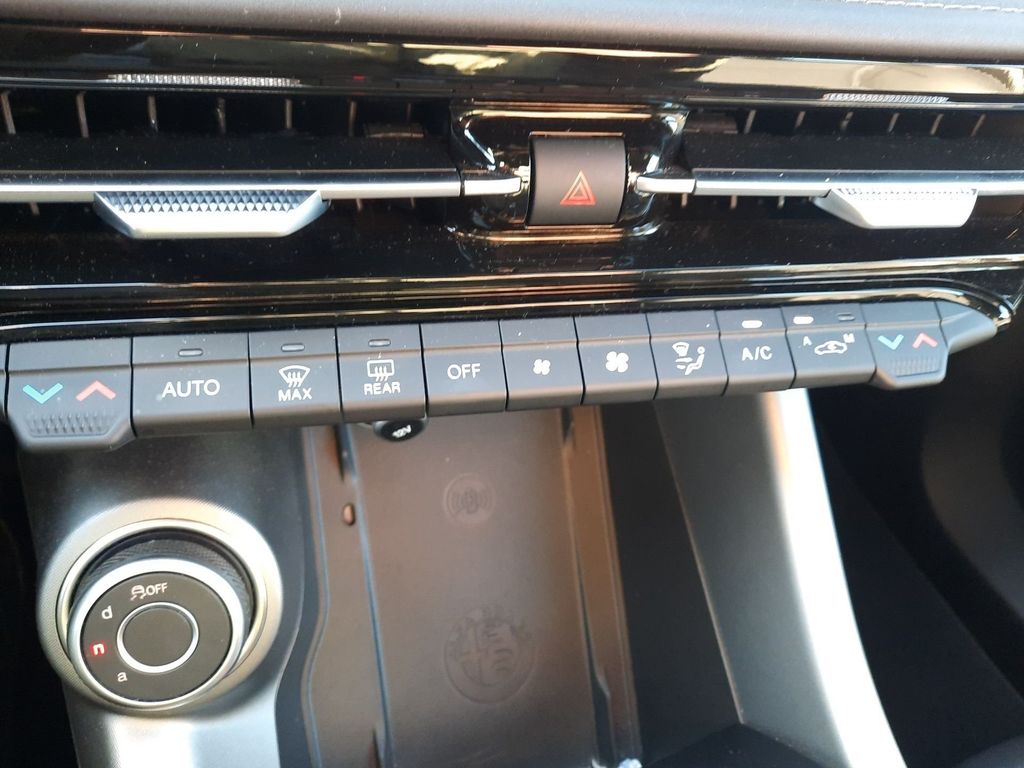 Alfa Romeo Tonale 2024