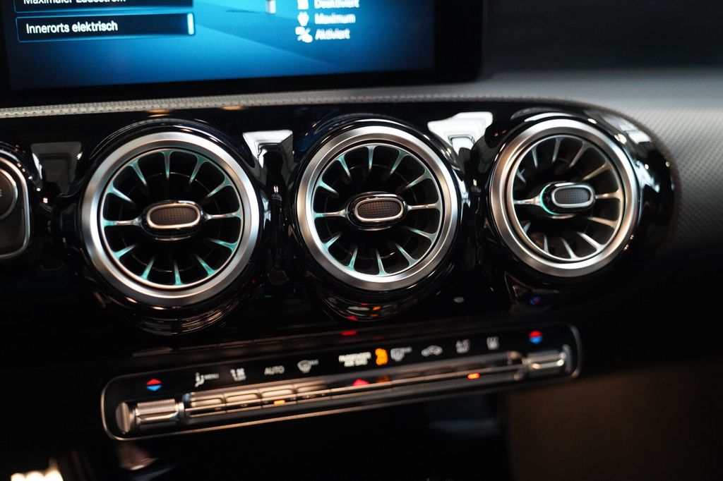 Mercedes-Benz CLA 250 2022