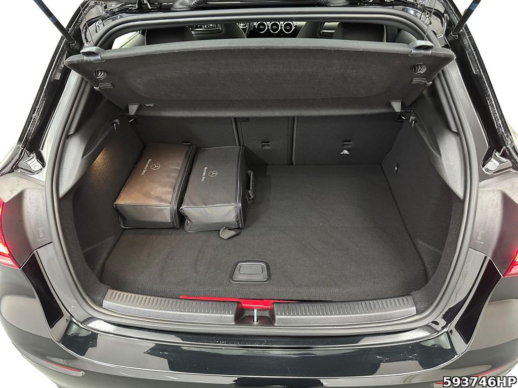 Mercedes-Benz A 250 2021