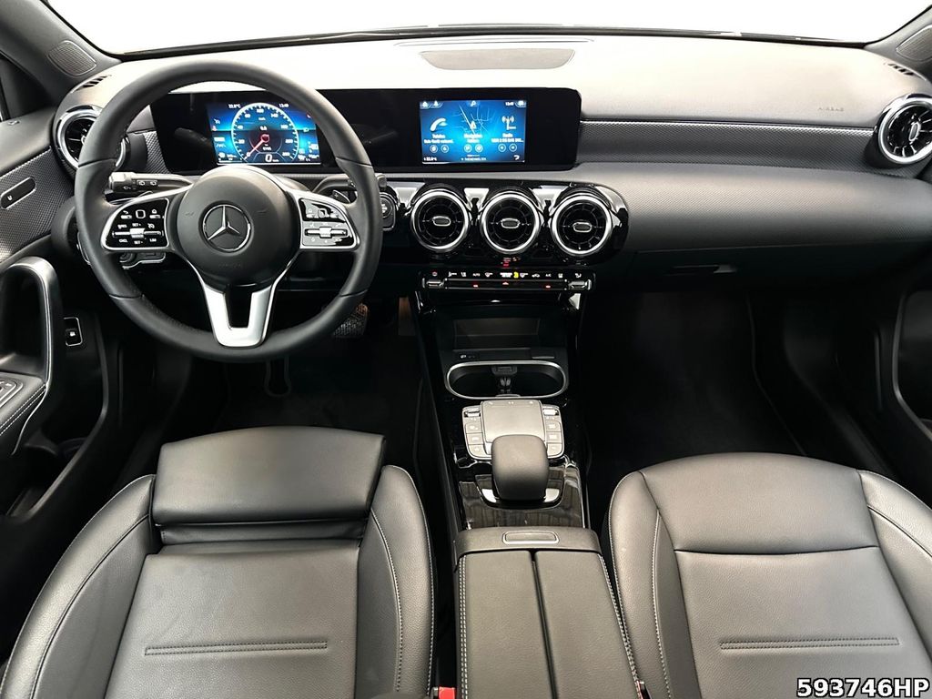 Mercedes-Benz A 250 2021