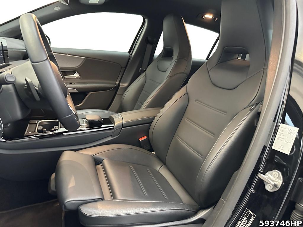 Mercedes-Benz A 250 2021