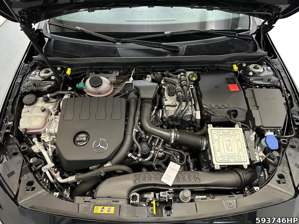 Mercedes-Benz A 250 2021