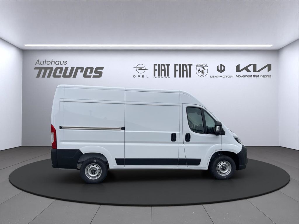 Opel Movano 2025