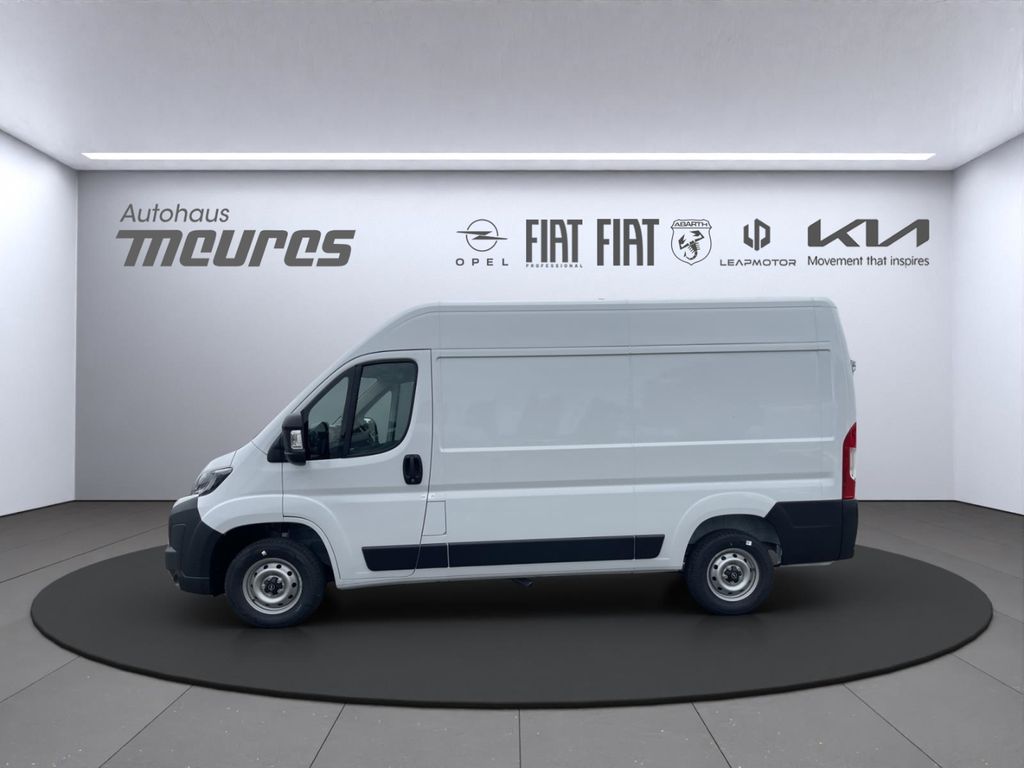 Opel Movano 2025