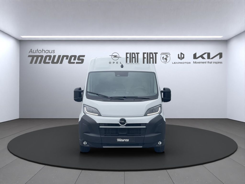 Opel Movano 2025