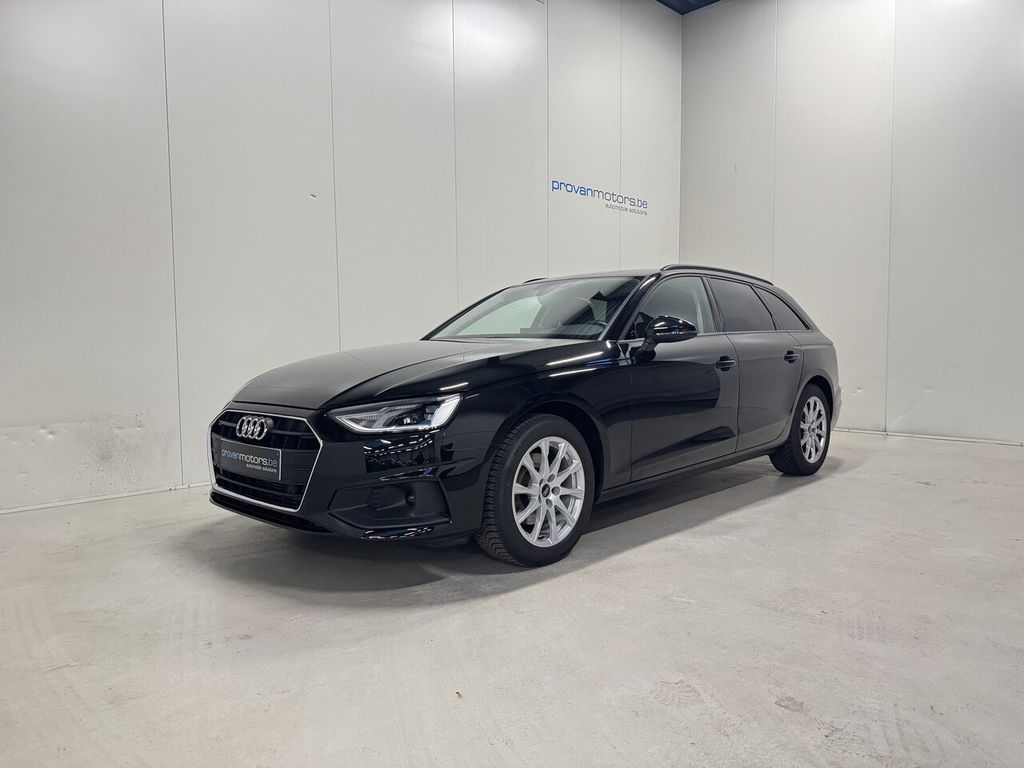 Audi A4 2022