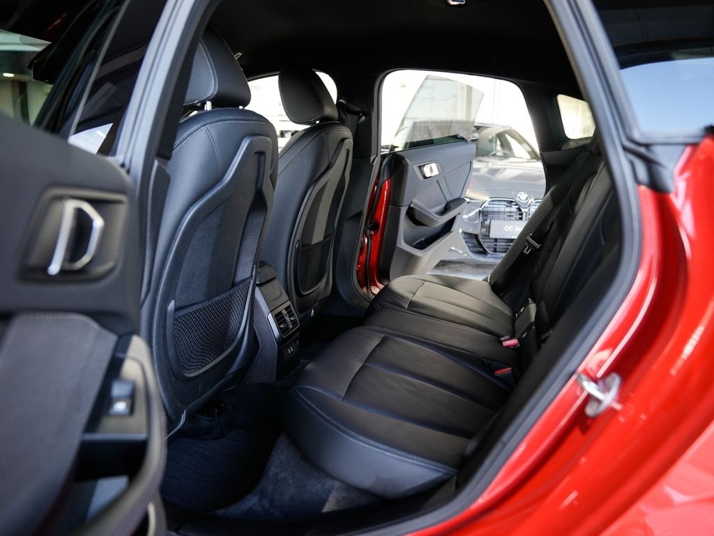 BMW 218 Gran Coupé 2024