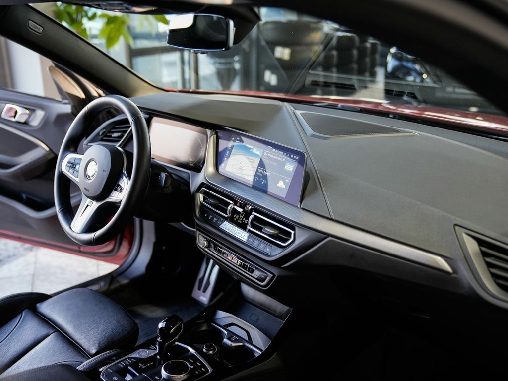 BMW 218 Gran Coupé 2024