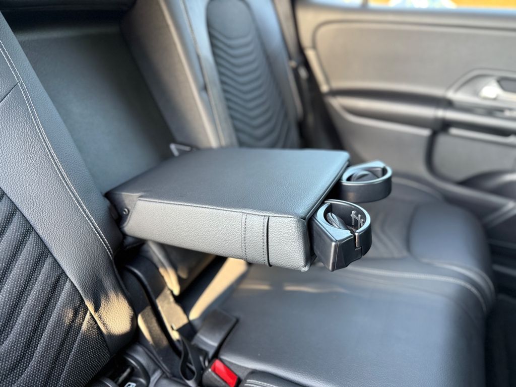 Mercedes-Benz GLB 200 2022