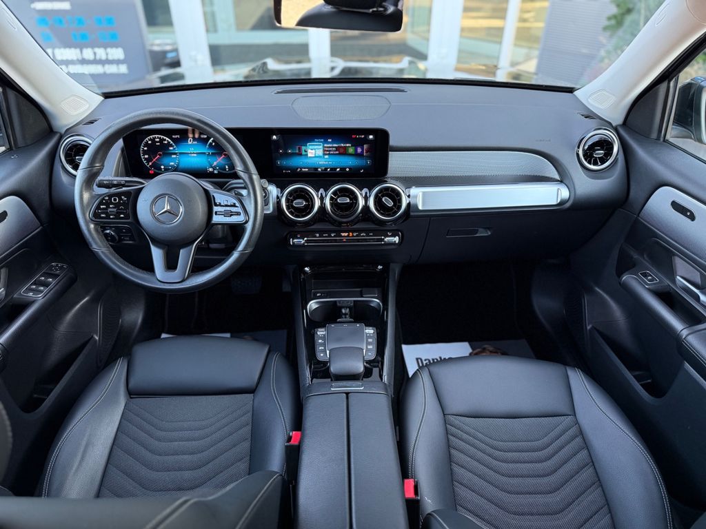 Mercedes-Benz GLB 200 2022