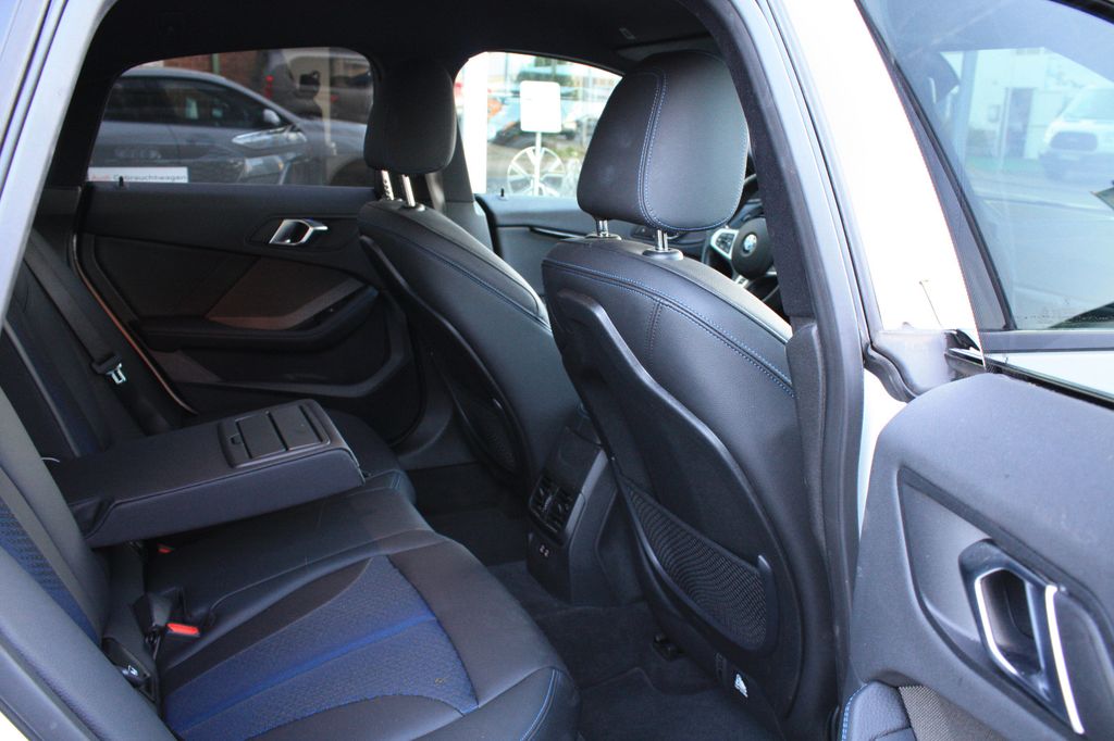 BMW 218 Gran Coupé 2024