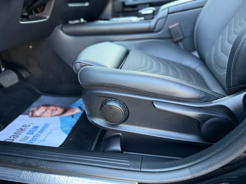 Mercedes-Benz GLB 200 2022