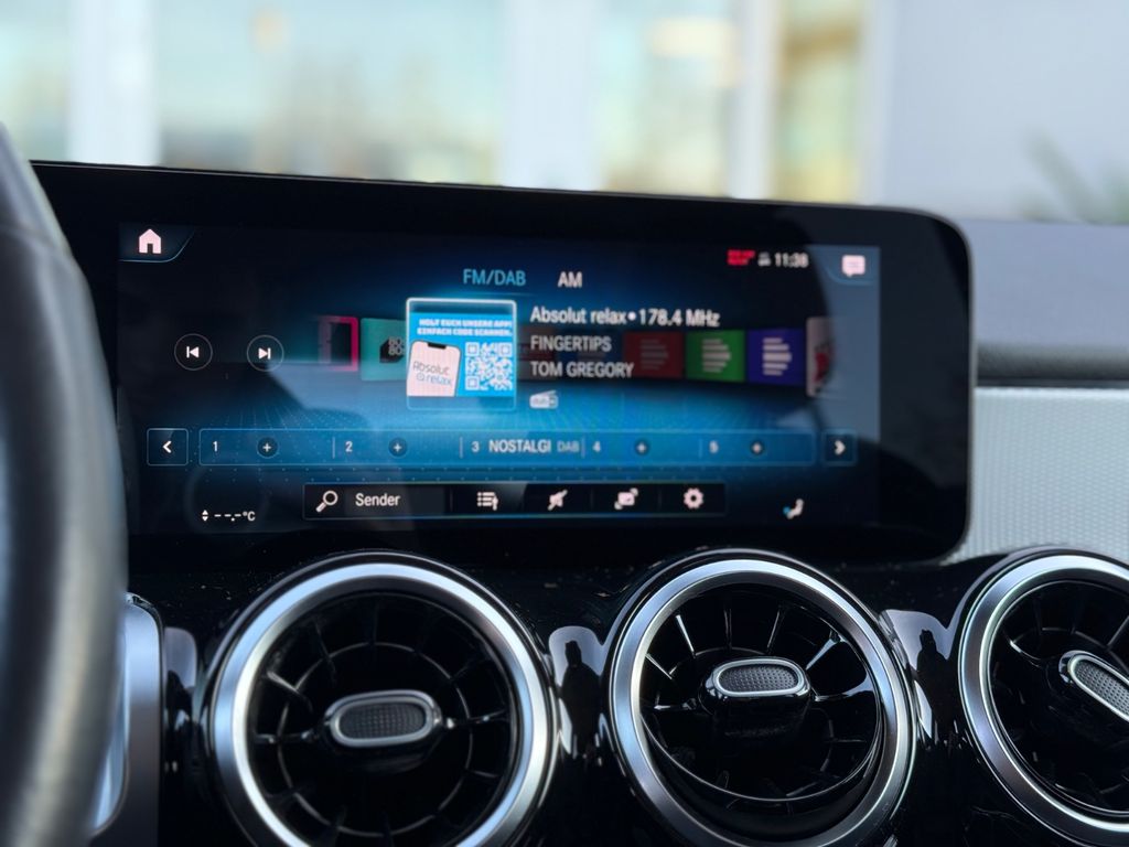 Mercedes-Benz GLB 200 2022