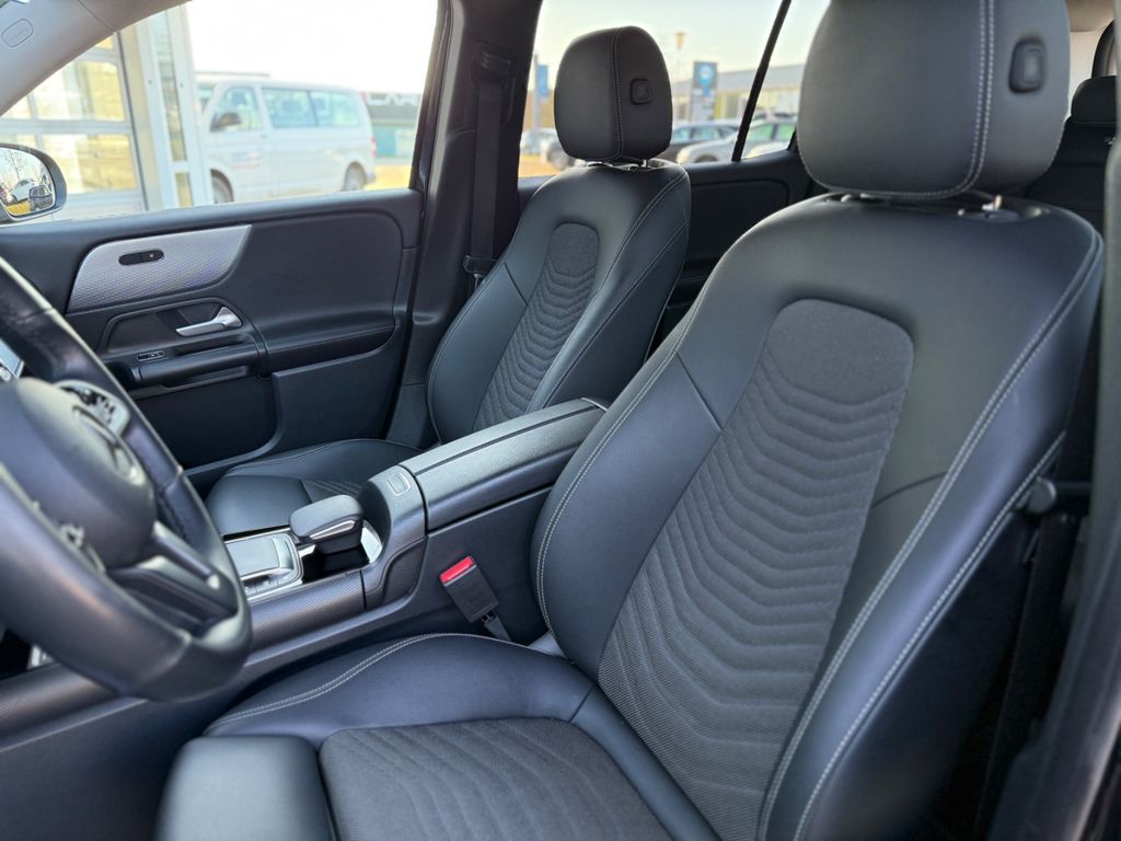 Mercedes-Benz GLB 200 2022