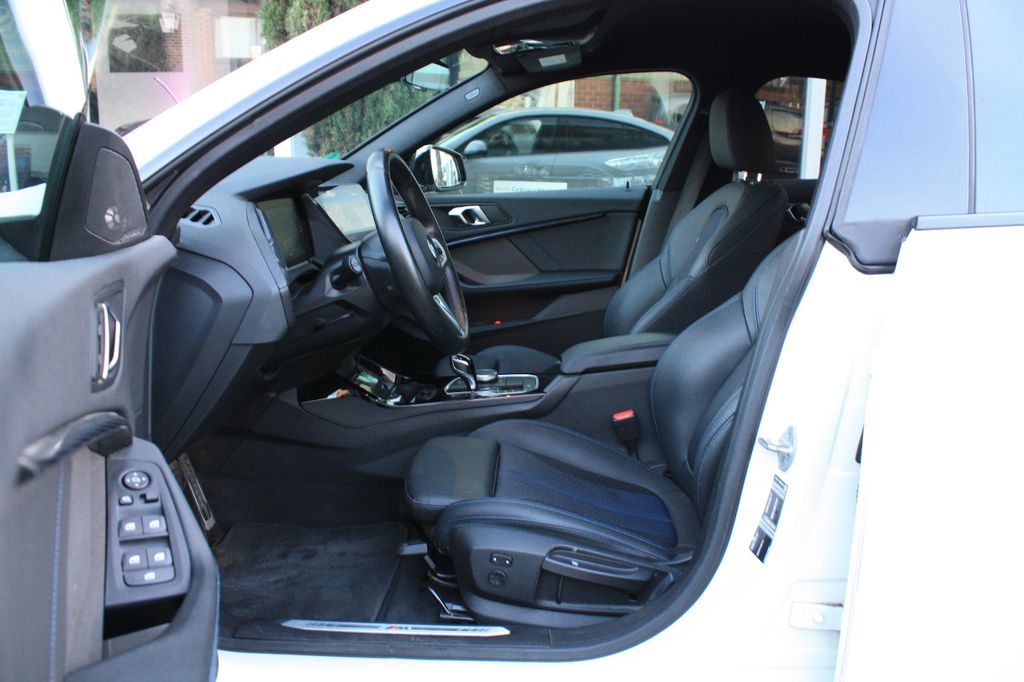 BMW 218 Gran Coupé 2024