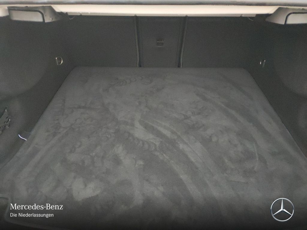 Mercedes-Benz CLA 180 2025