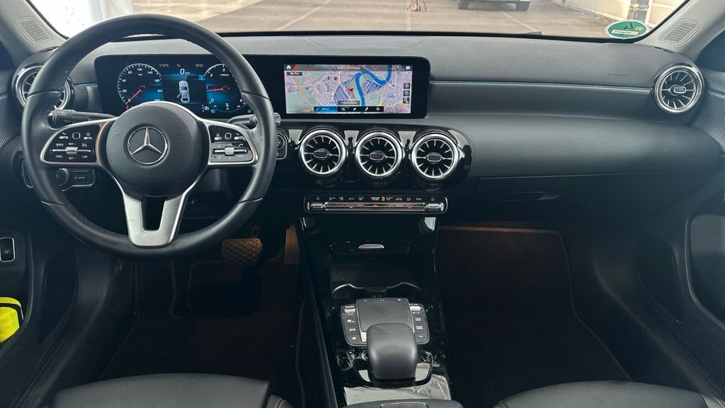 Mercedes-Benz A 200 2022