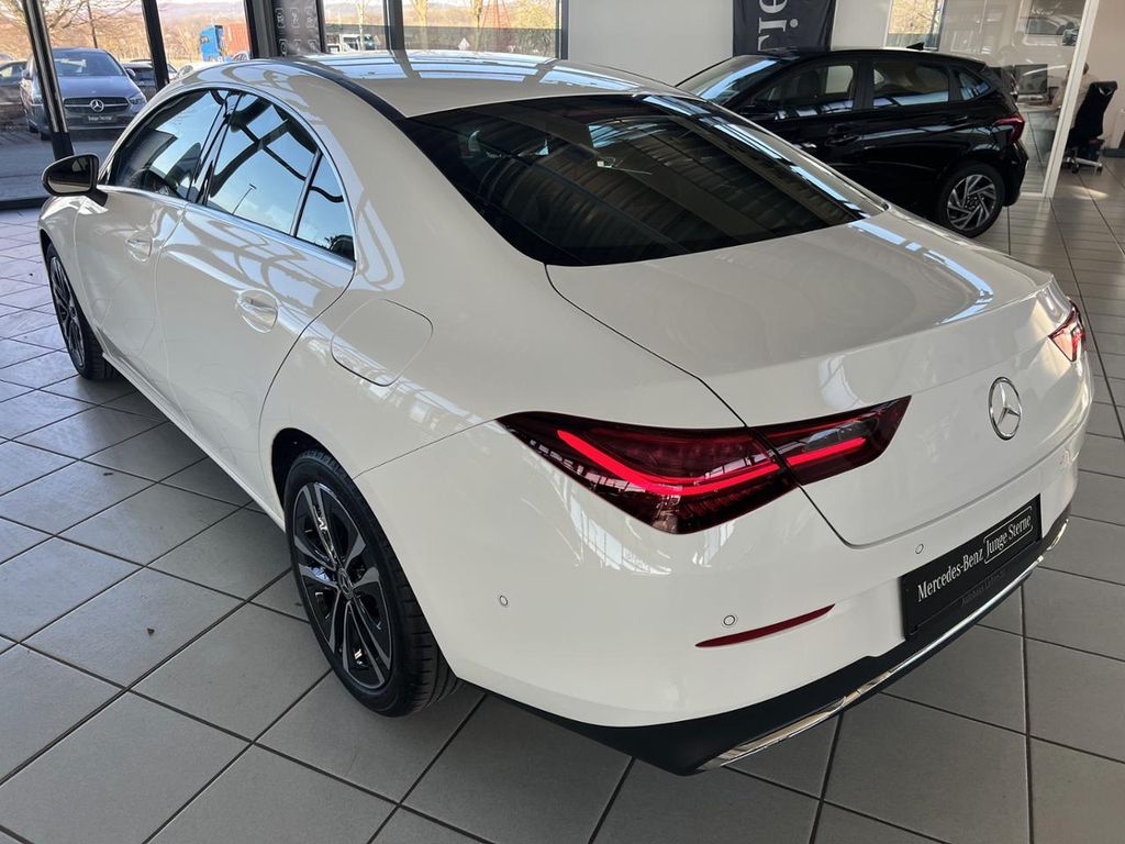 Mercedes-Benz CLA 180 2025