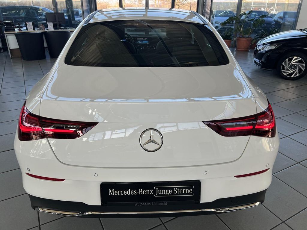 Mercedes-Benz CLA 180 2025
