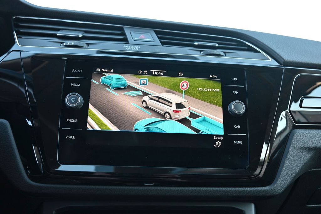 Volkswagen Touran 2021