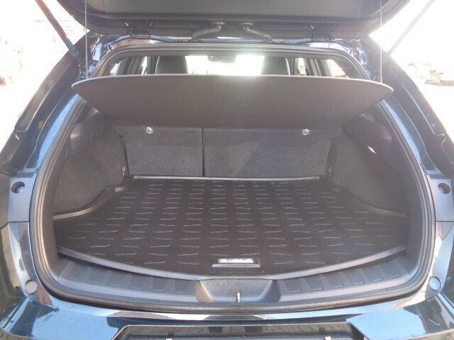 Lexus UX 2022