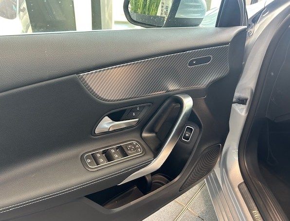 Mercedes-Benz A 200 2025