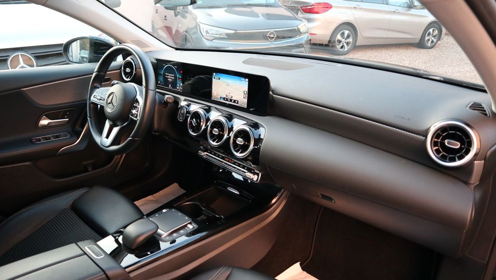 Mercedes-Benz A 250 2022